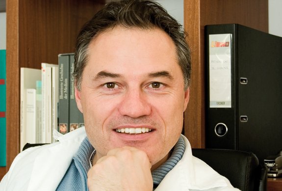 Dr. Peter Gamper